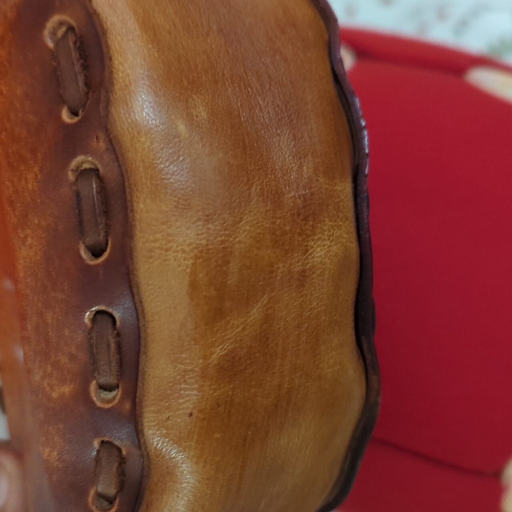Vintage 70's Painted Leather Crossbody - Picture 4 of 6